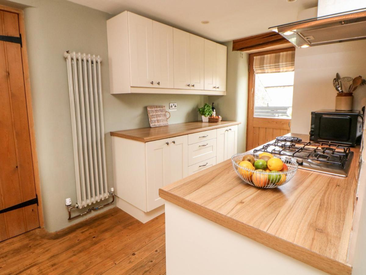 Kempshill Cottage Тайдсуел Екстериор снимка