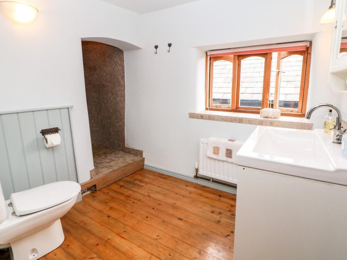 Kempshill Cottage Тайдсуел Екстериор снимка