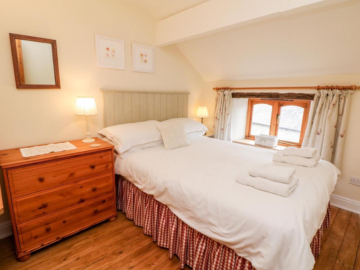 Kempshill Cottage Тайдсуел Екстериор снимка