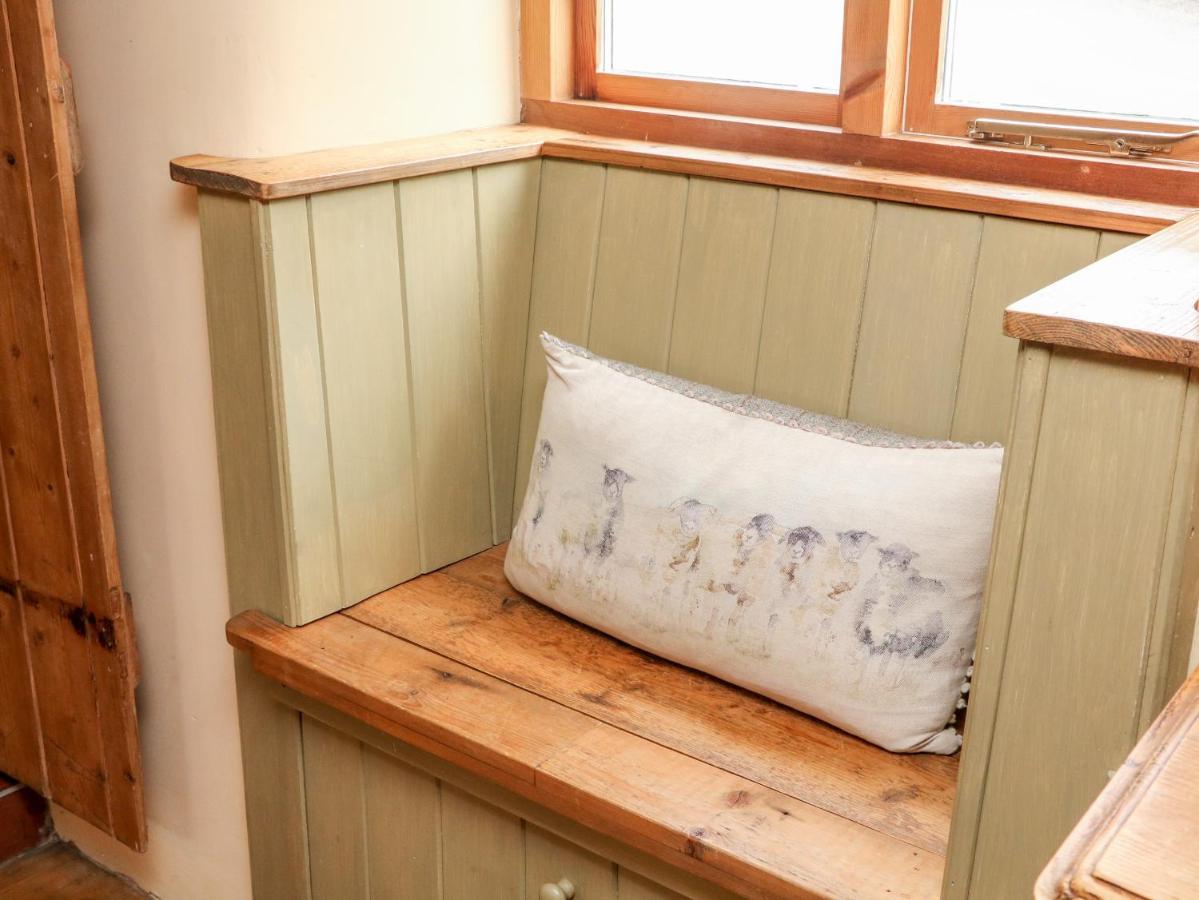 Kempshill Cottage Тайдсуел Екстериор снимка